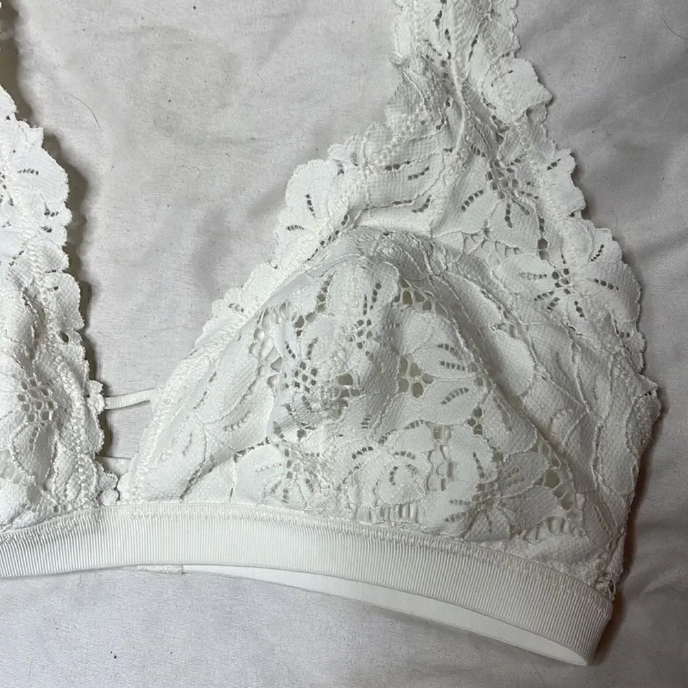 Aerie White Lace Bralette. Size Medium.